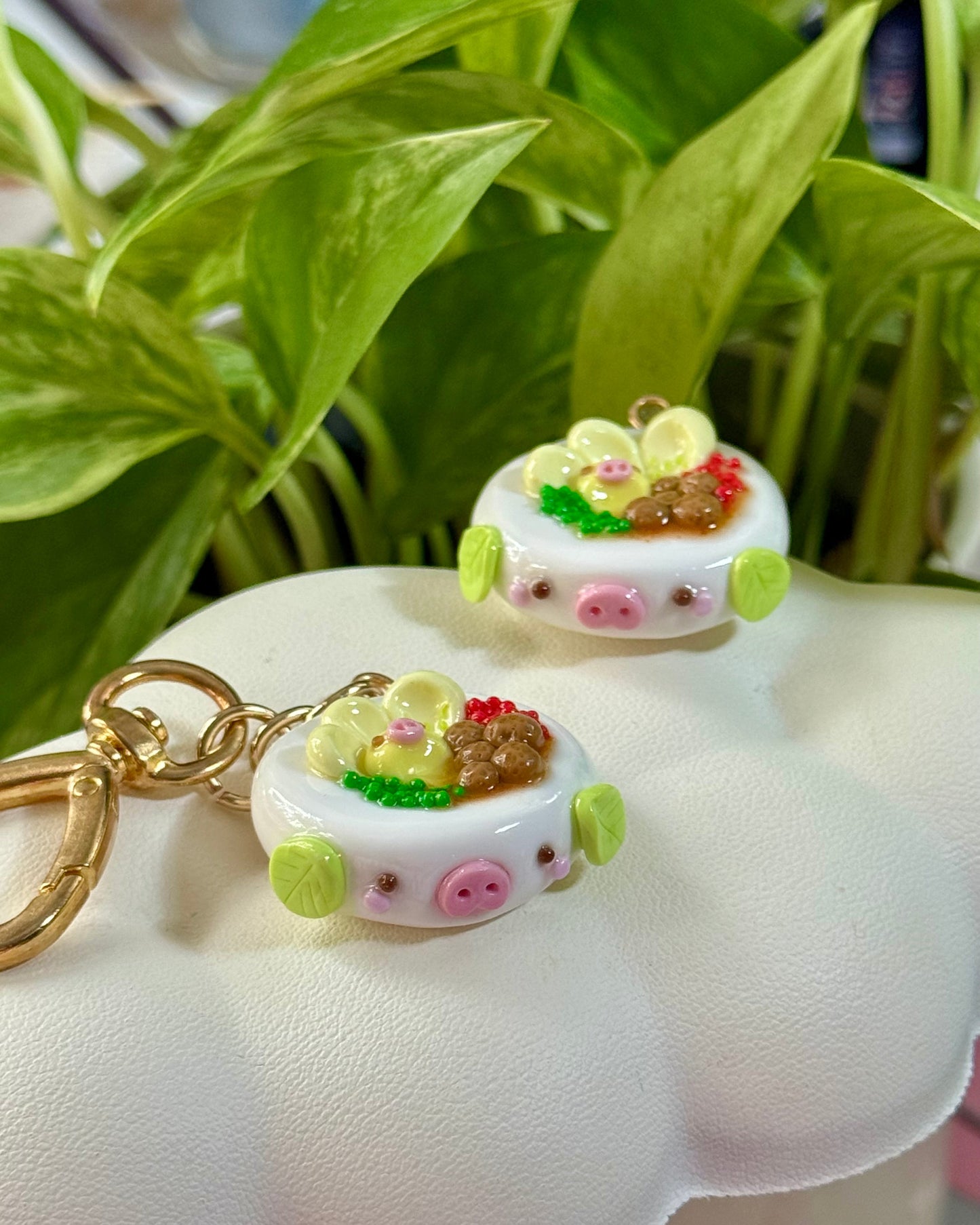 Moo-ball keychain