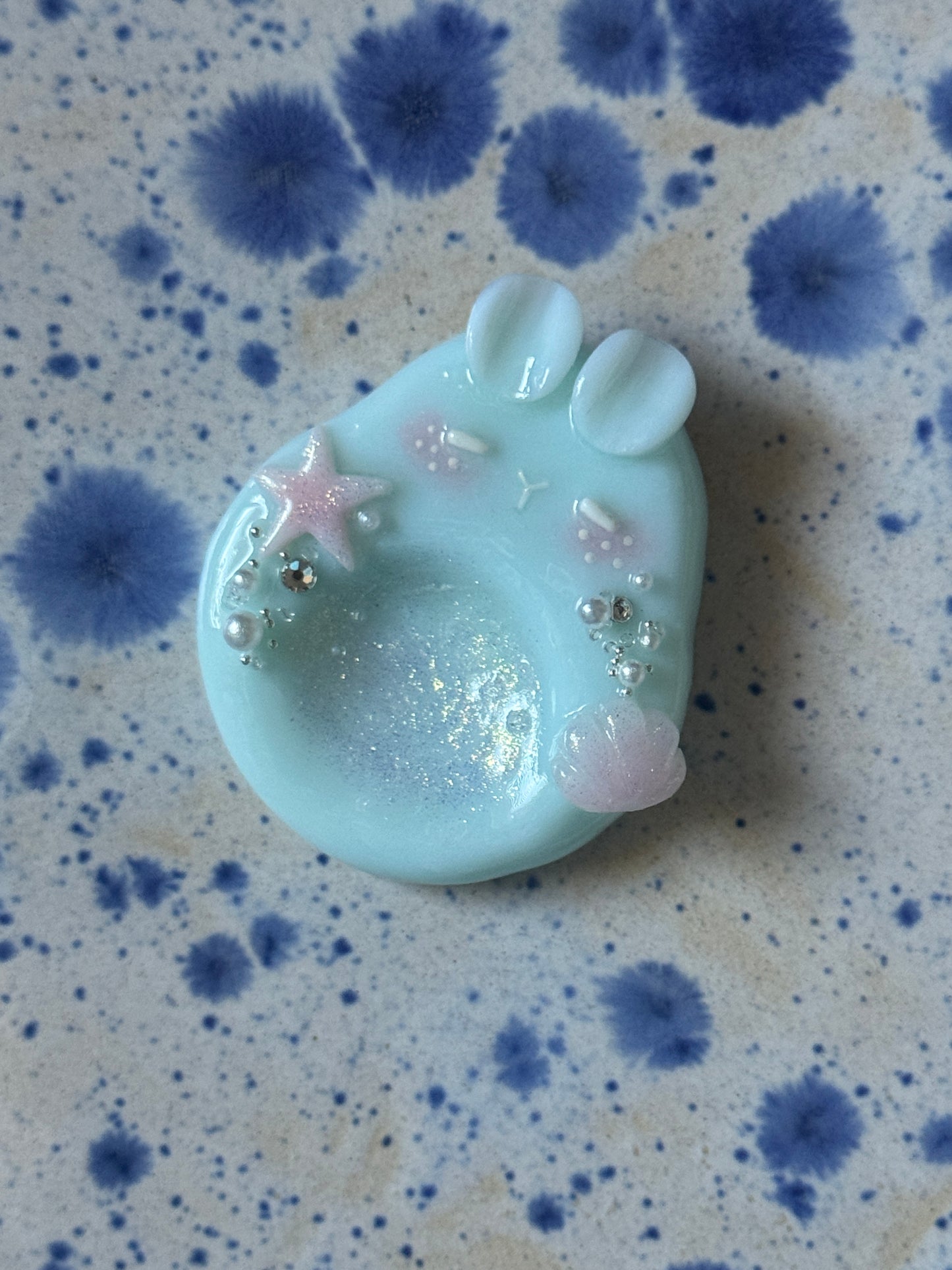 🫧🐰 Aqua bunny worry (not) stone
