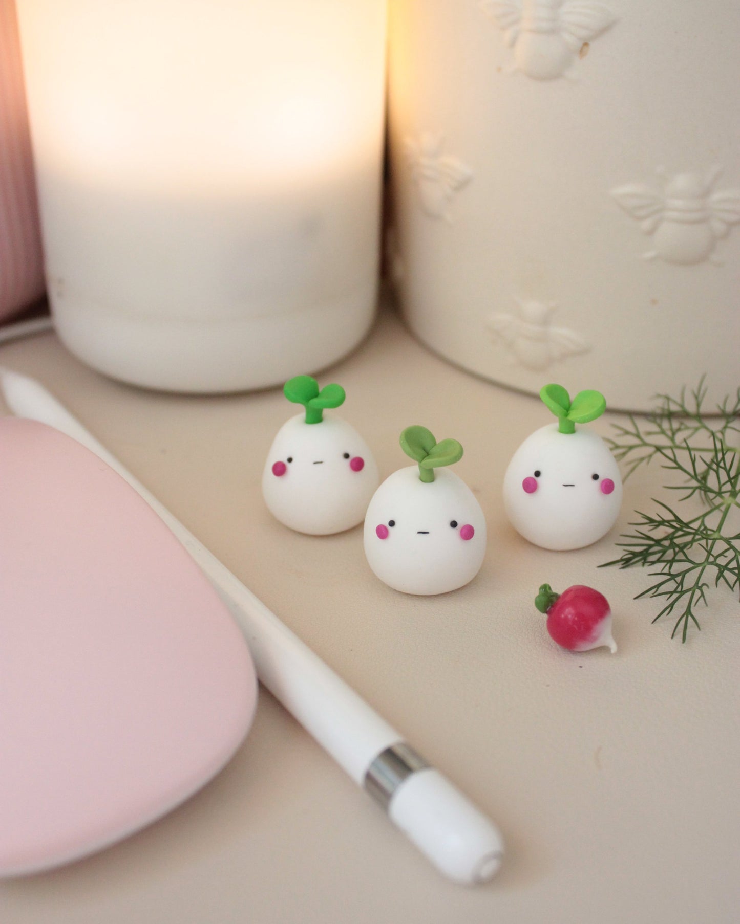 Ponky 🫜 sprout desk friend