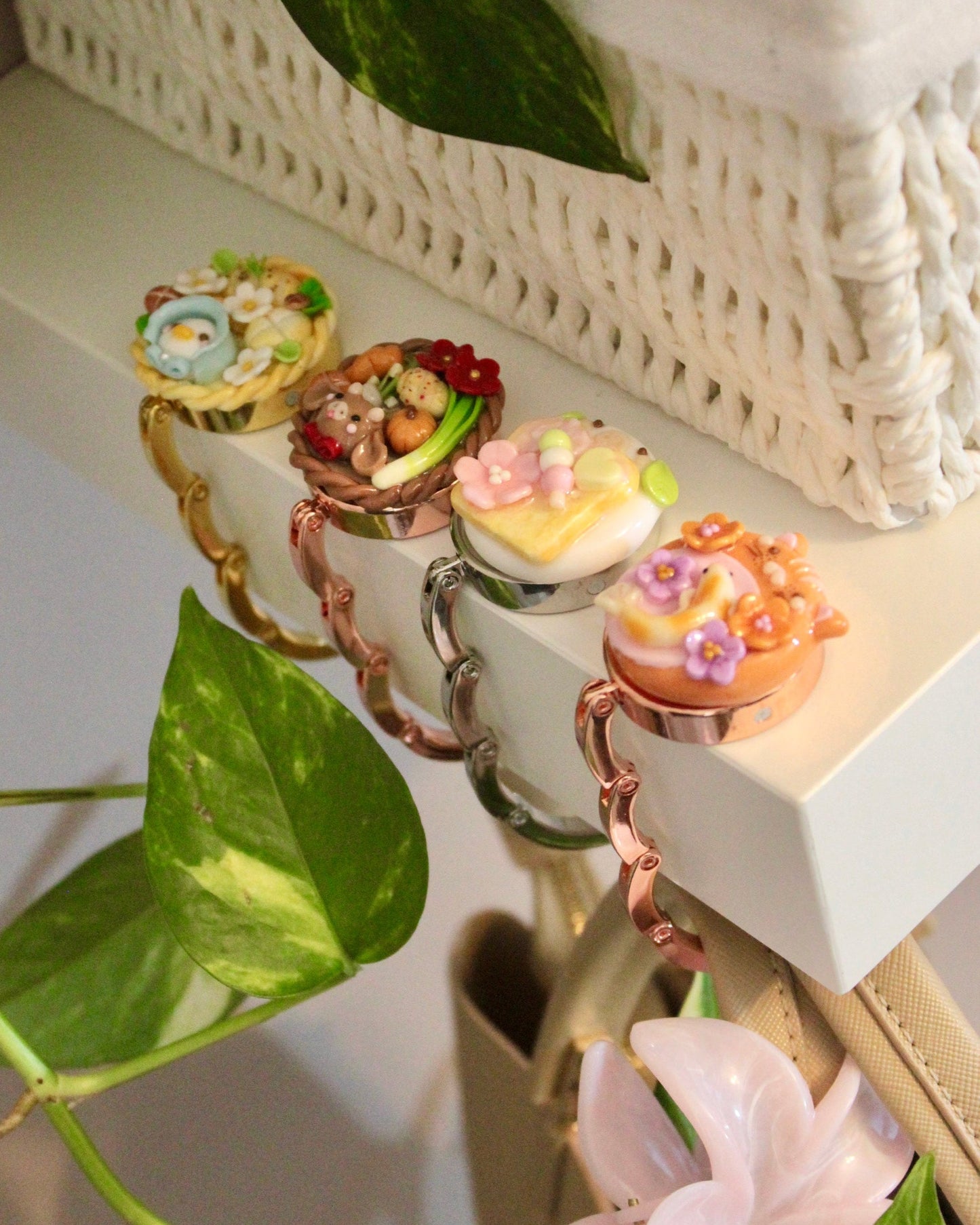 👜 NEW bag holders