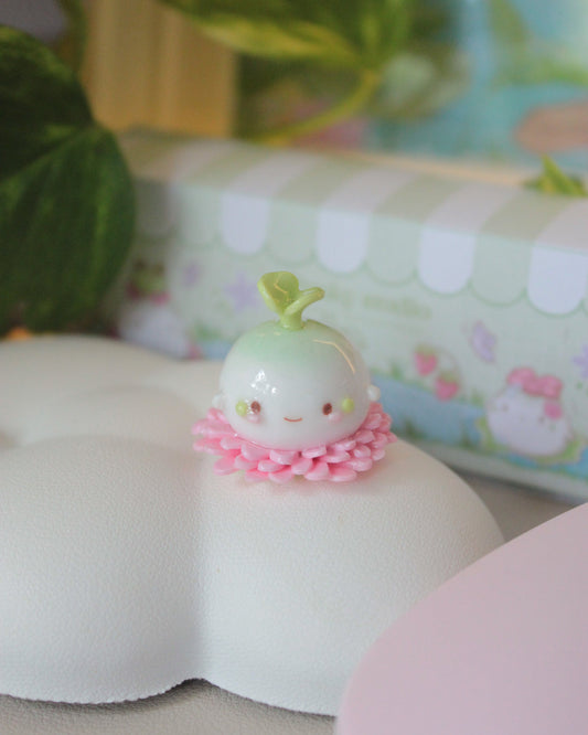 Smol Pinky Clover Sprout Spirit Desk Friend