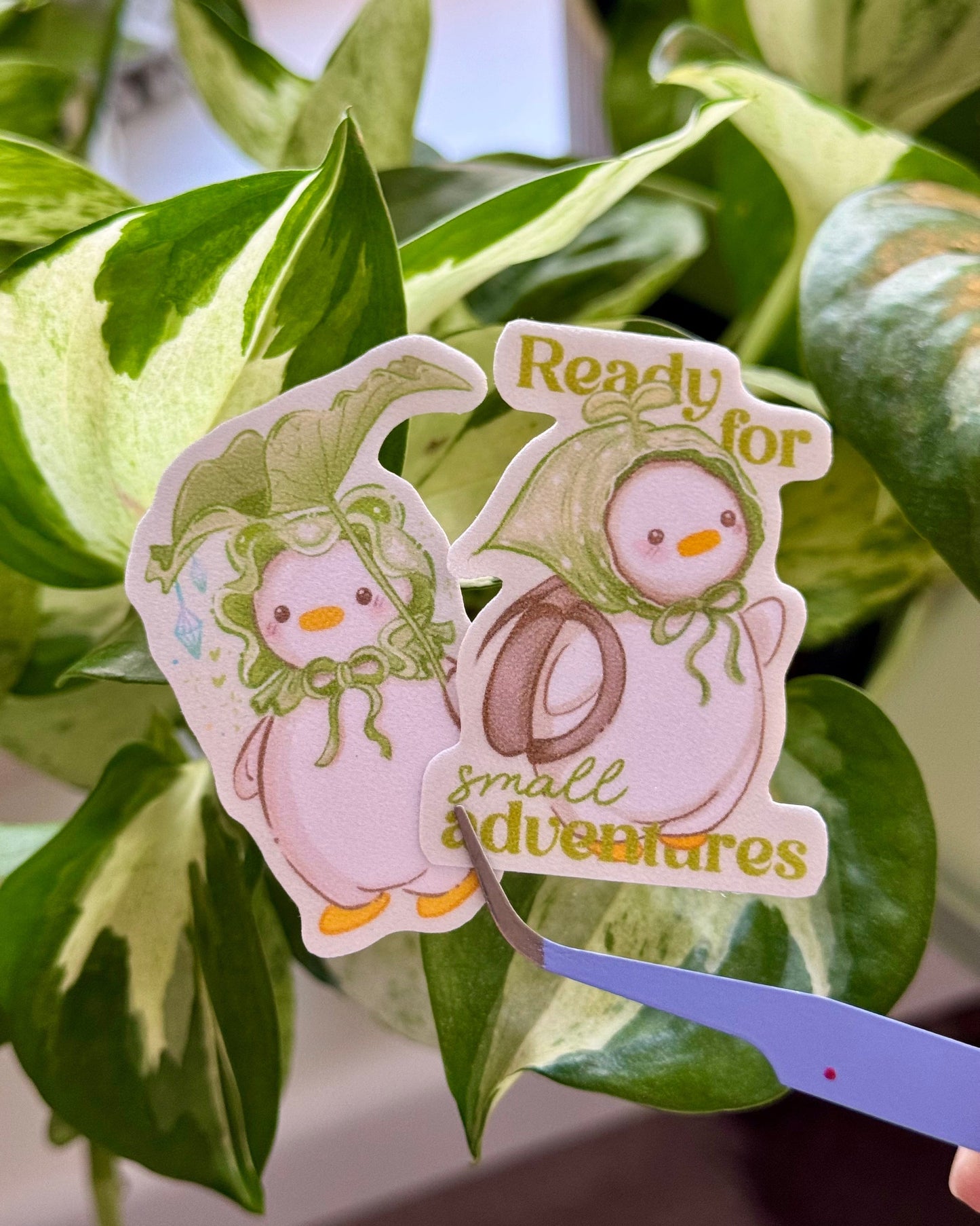 2 goose stickers (glitter laminate)