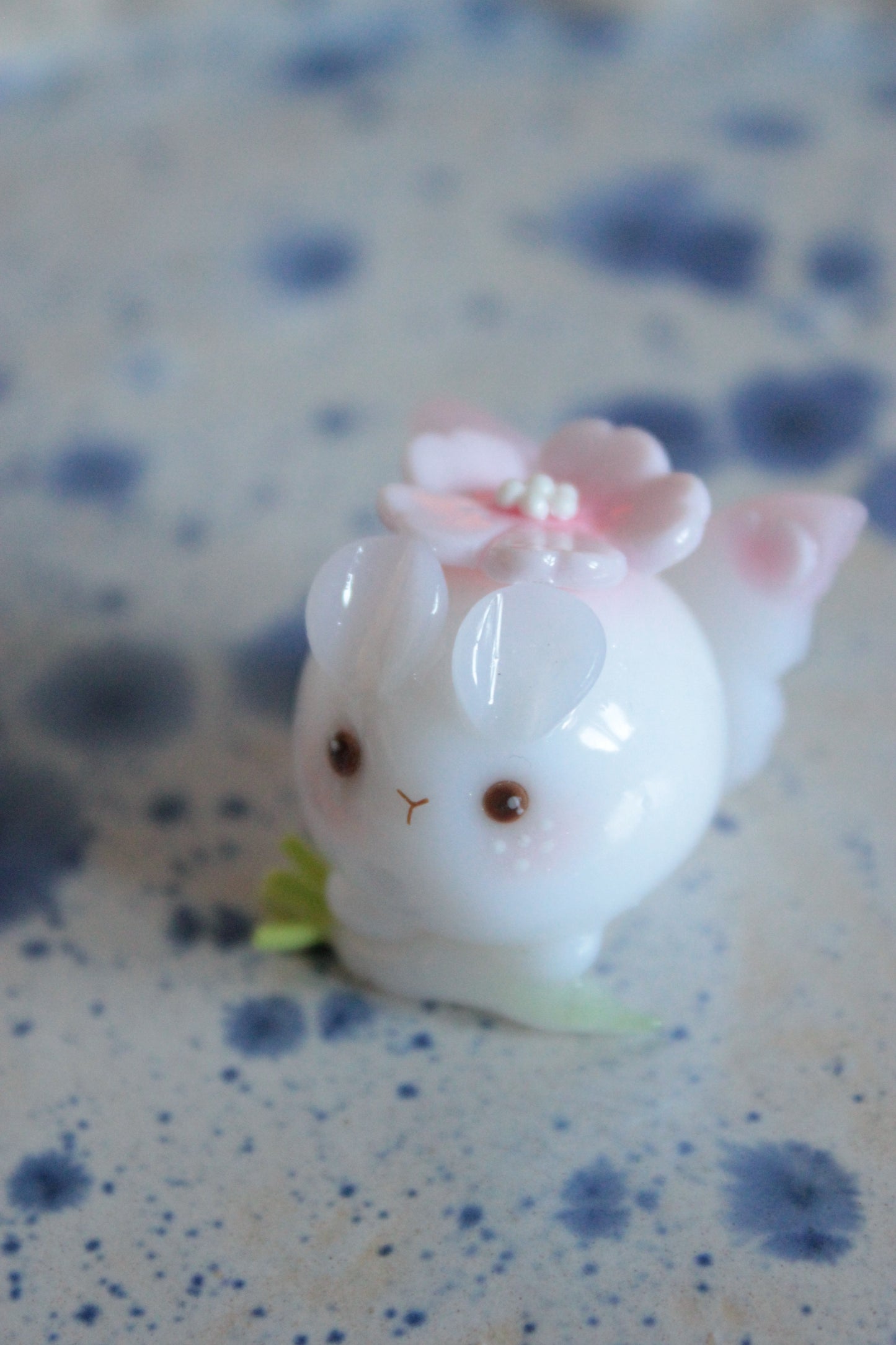 Bunny spirit 🐇🌸 desk friend