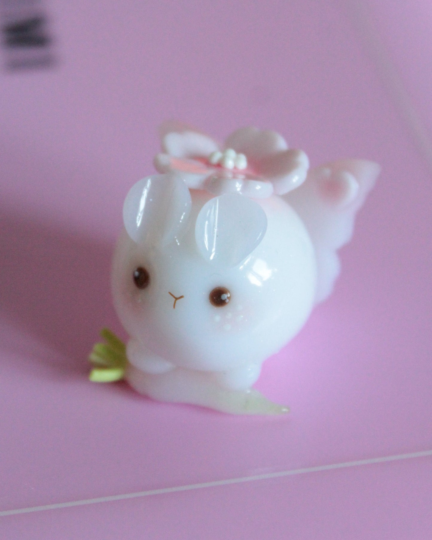 Bunny spirit 🐇🌸 desk friend