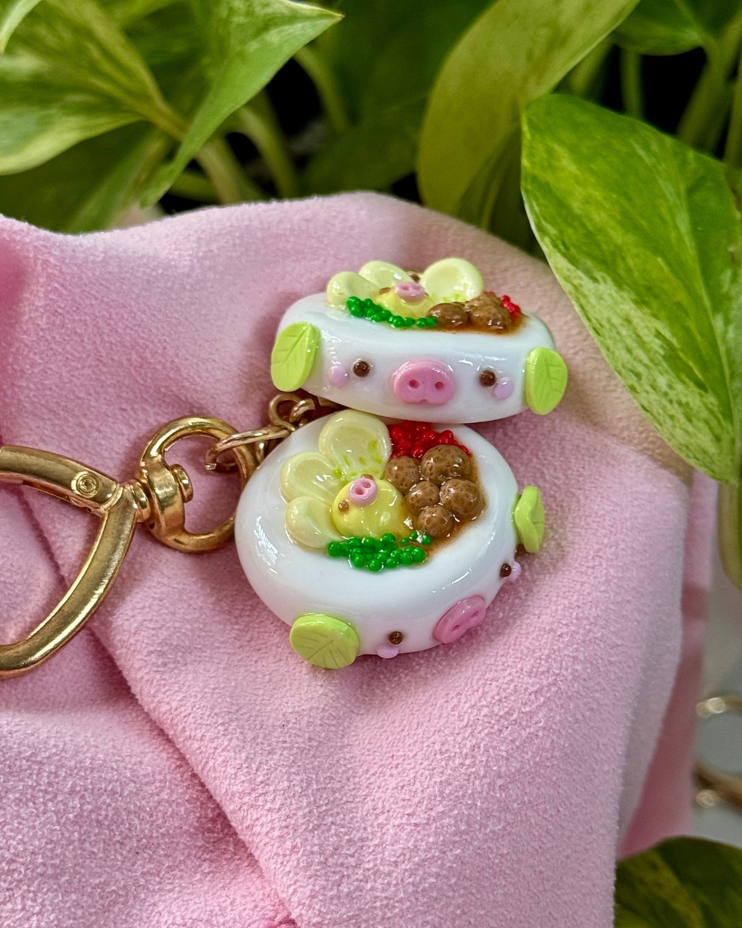 Moo-ball keychain
