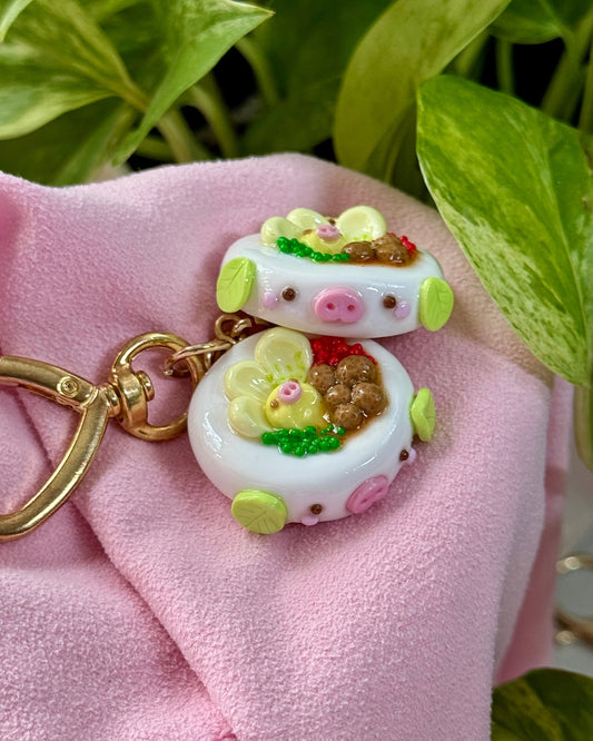 Moo-ball keychain
