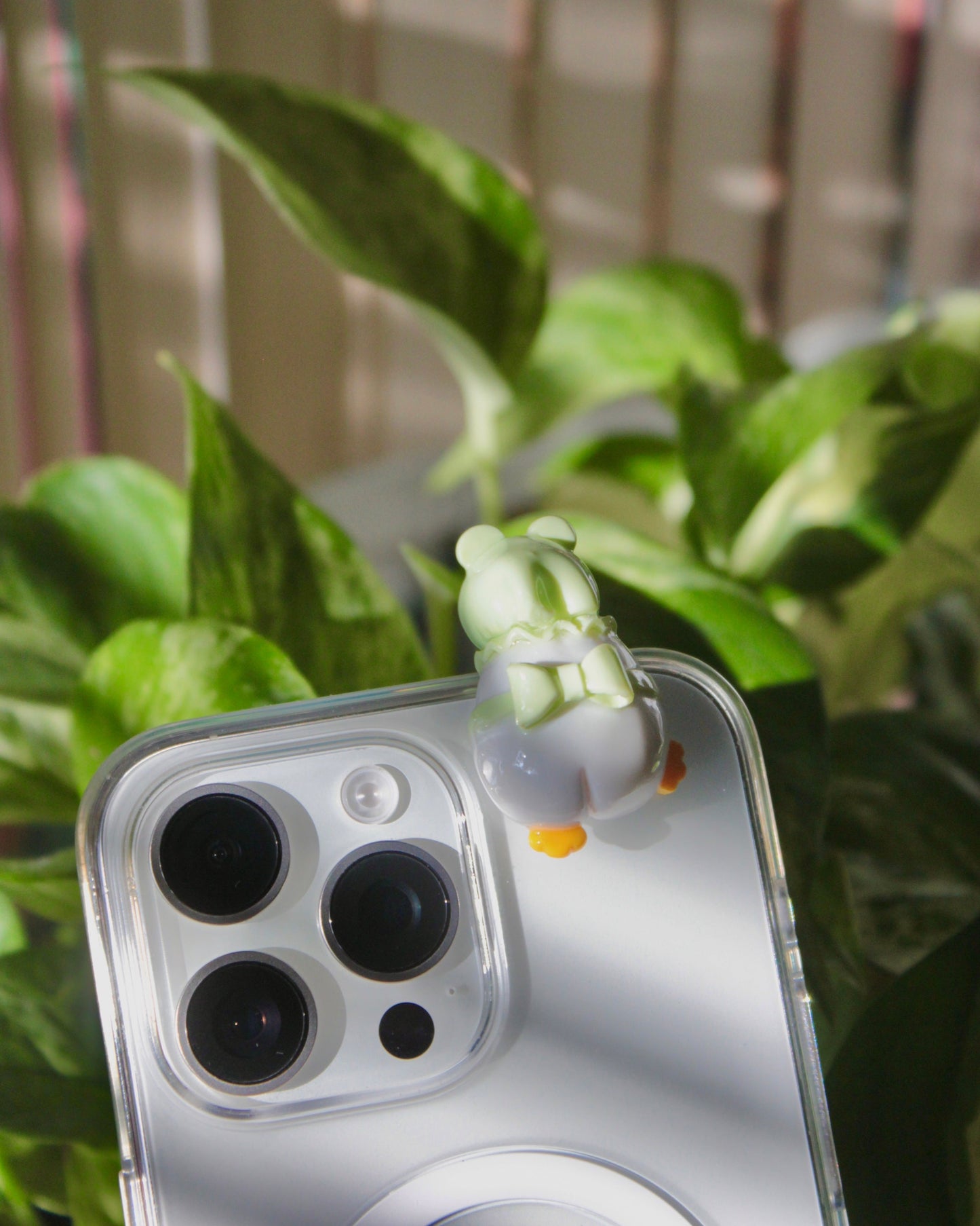 Frog goose phone hipper