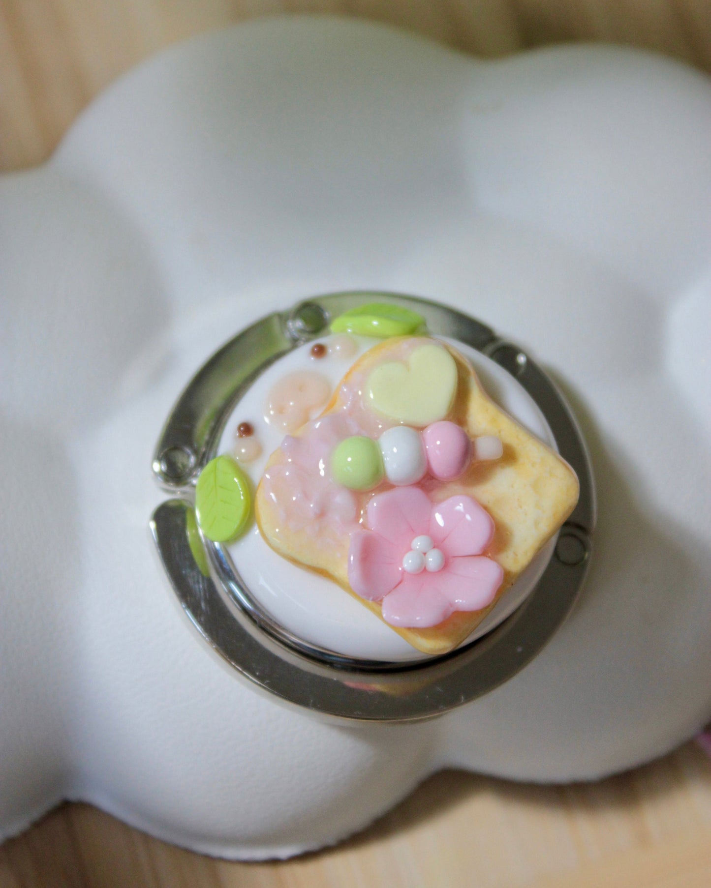 👜 NEW bag holders